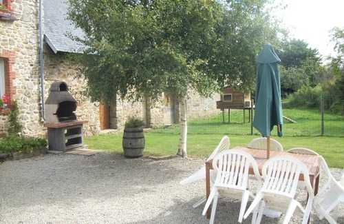 Le Valdecie Cottage | Spacious house in Bricquebec, 6 pers, Wifi, Pets allowed, Parking