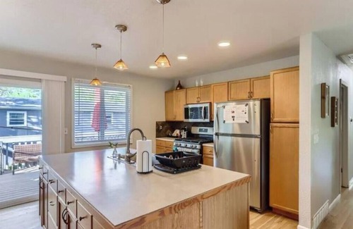 Lafayette House | Spacious Lafayette Retreat - 20 Mi to Denver!