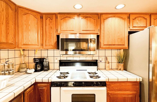 Los Gatos House | Spacious Los Gatos 4BR Retreat w/Pool Near Silicon Valley