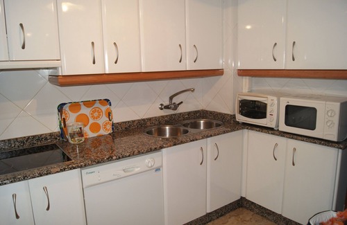 Velilla-Taramay Apartment | Spacious Luxurious Flat W/Beautiful Sea Views For 6 People WiFi Parking Bikes