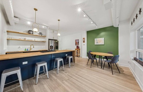 University Village / Little Italy House | Spacious Modern Retreat with Unique Charm