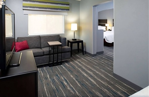 Glenwood Springs Hotel | Spacious Mountain Getaway | 2 Units | near Hot Springs & Glenwood Caverns