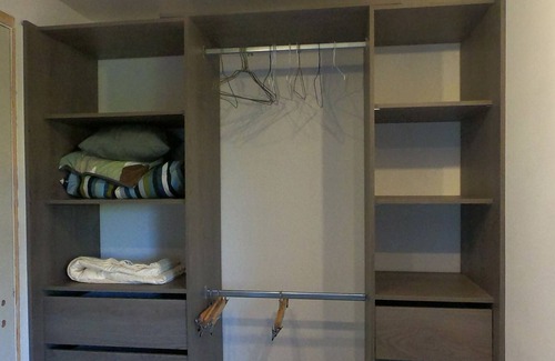 Sorgues House | Spacious nest with pool near Avignon