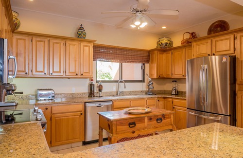 San Jose del Cabo Condo | Spacious Open Floor plan-3 Bedroom 3 Bath-New Pickle ball Courts