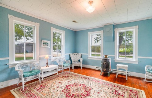 Rosebud House | Spacious Owensville Getaway with Winery On-Site!