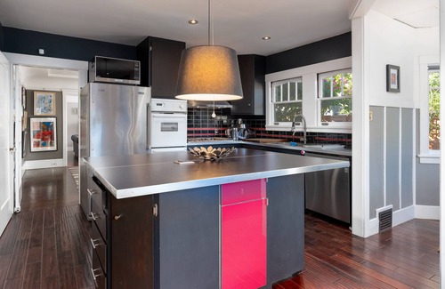 Community Center House | Spacious Palo Alto Home Near Downtown & Stanford