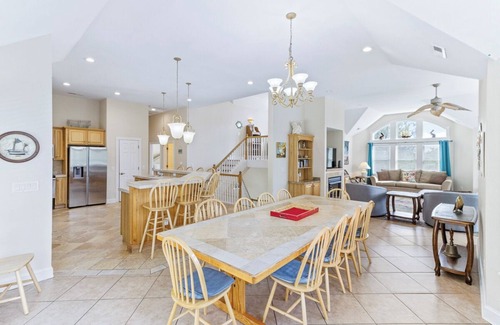 Corolla Village House | Spacious, pet-friendly oceanside Corolla home w/private pool & hot tub!