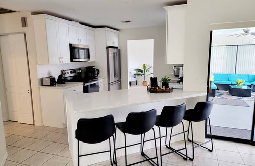 Englewood East House | Spacious pool house less than 8 minutes to the beach