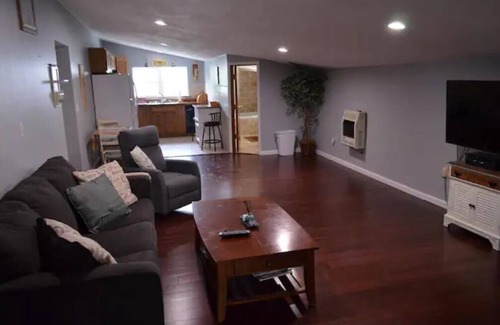 Oswego Apartment | Spacious Private 1br apt King Bed Queen Pullout Jacuzzi Smart TVs WiFi Kitchen