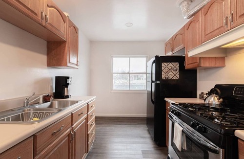 Eastside Apartment | Spacious & Private, Centrally Located