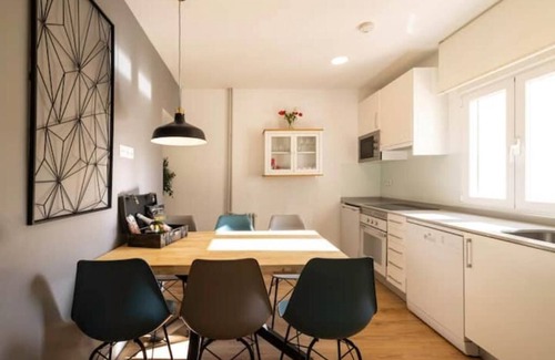 Centro Apartment | Spacious quiet 3 bedrooms apartment super center