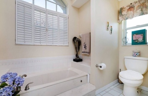 Deep Creek House | Spacious relaxing home with pool and spa
