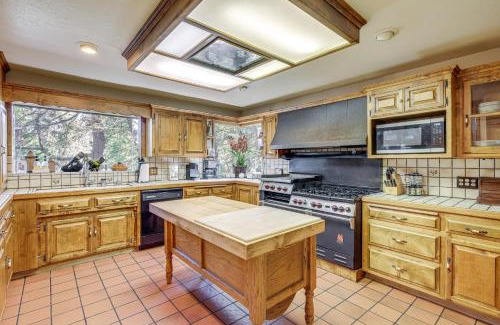 Lake Arrowhead House | Spacious Retreat 13 Mi to Snow Valley Mtn Resort!