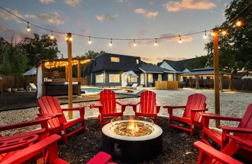 Highland Park House | Spacious Retreat with Pool & Hot Tub - 10 Minutes to Downtown