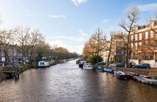 Oude Pijp House | Spacious Room in the Center!