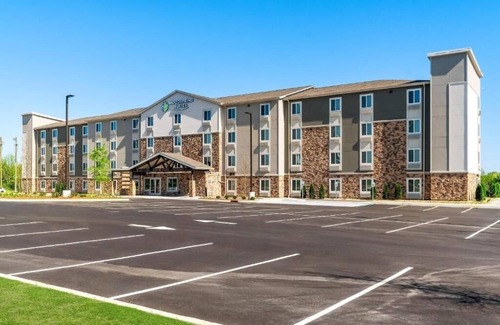 Greenville - Spartanburg House | Spacious Room Near Michelin HQ – Perfect for Business Trips & Extended Stays