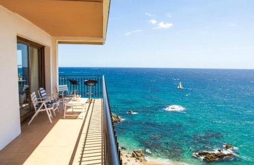 Platja d'Aro Apartment | Spacious seafront apartment