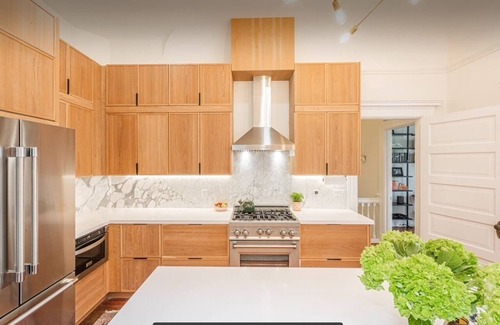 Western Addition Condo | Spacious SF Victorian Condo with High-End Modern Appeal