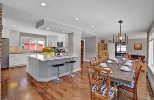 Stowe Hollow House | Spacious Ski Getaway Mtn Views Sleeps 12