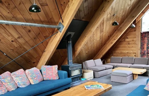 Ohakune House | Spacious Ski Lodge