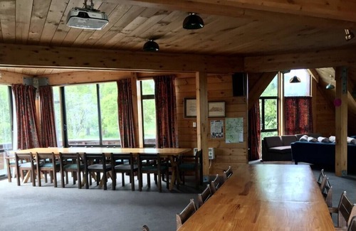 Ohakune House | Spacious Ski Lodge
