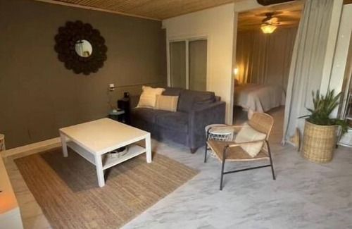 Glen Ellen House | Spacious Studio Apt. Glen Ellen
