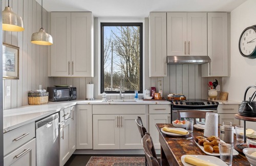 Orson House | Spacious Summer Escape w/Hot Tub, Games, Fire Pit & Scenic Hilltop Views!