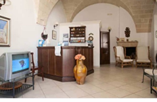 Rosa Marina Bed & Breakfast | Spacious triple room in ancient Masseria near the sea in a quiet olive trees.