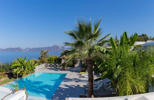 Faralya Villa | Spacious unique luxury villa in idyllic location.