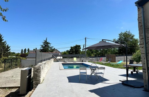 Les Ponts-de-Ce Villa | Spacious villa with private pool