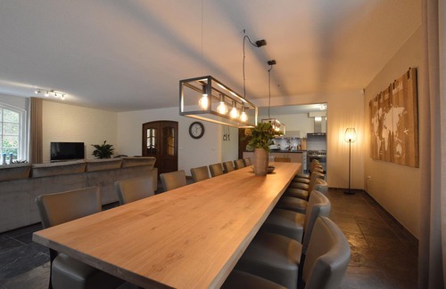 Arcen Villa | Spacious villa near Arcen in a wooded area