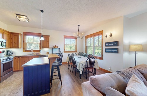 The Blue Mountains House | Spacious well equipped condo with swimming pool, grill & fireplace