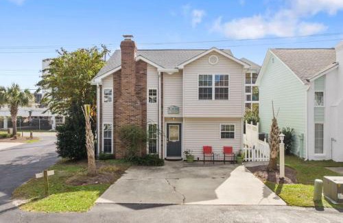 Windy Hill House | Spacious WH Cottage- 6 Bds- Pool- Block 2 Beach by myBeach Vacation Rentals