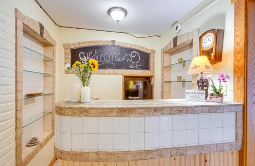 Emigrant Villa | Spacious Yellowstone River Retreat with Trails!