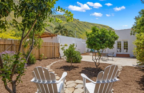 Ventura House | Spanish Home Minutes From Beach and Mountains