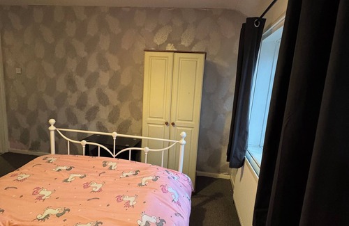 Little Hulton Bed & Breakfast | Spare double bedroom available.