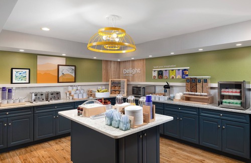 Chincoteague Hotel | Spark by Hilton Chincoteague Island