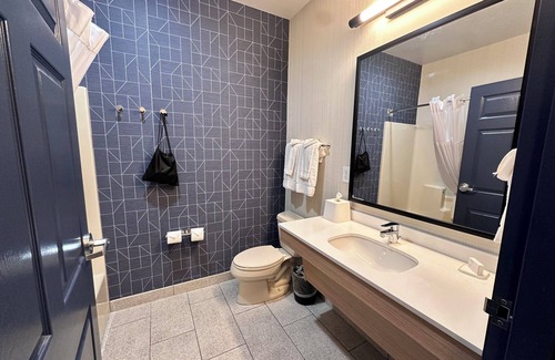 Guilford Hotel | Spark by Hilton Guilford