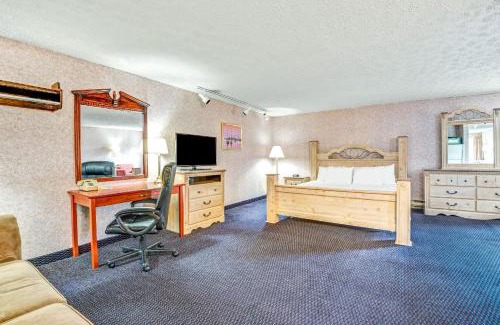 South Portland Hotel | Spark by Hilton Portland Airport Maine Mall