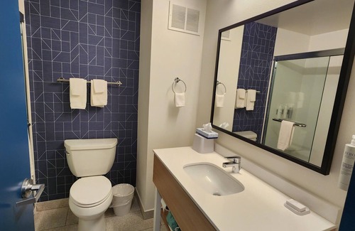 Rahway Hotel | Spark by Hilton Rahway