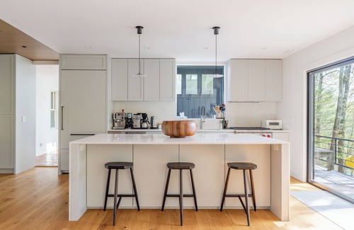 New Paltz House | Sparkling Ridge: Private Lake + Stunning Views
