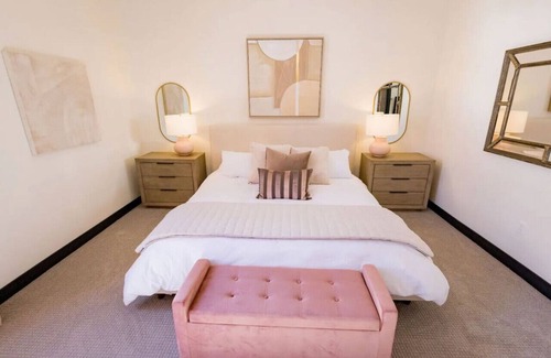 Nevada City Hotel | Speakeasy Double Room (Rm 5)