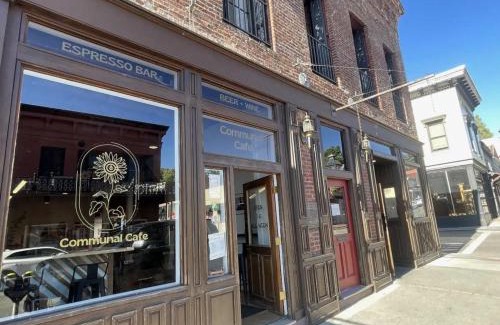 Nevada City Hotel | Speakeasy Queen Suite (Rm 3)