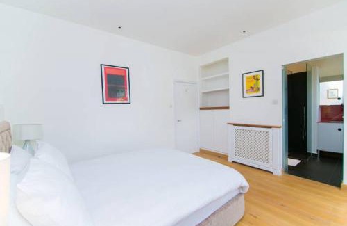 Earl's Court Apartment | Spear Mews Apartments