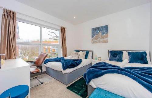 Seven Dials Apartment | Special Offer Central Hove 3 Bedroom Flat BN32OSM18