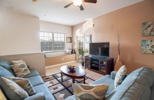 West Kissimmee House | Special Offer Townhome at Oakwater Resort