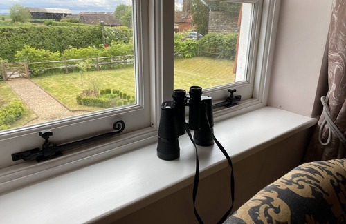 Oxted House | Special Offers Surrey Farmhouse 5 Bedrooms - Sleeps 10