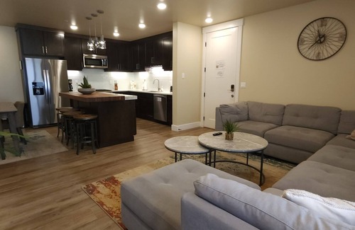 Moab South Valley Condo | Specials - F2 F3:Sage Creek Moab 2Unit GroupRental