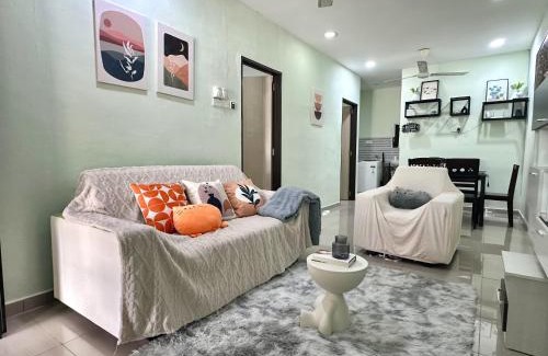 Central Seberang Perai House | Specious Living Cozy House