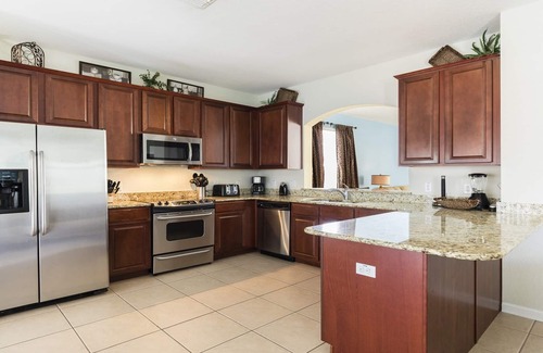 Windsor Hills House | Spectacuar Luxury 6BR Villa with Pool, 2 miles to Disney *SPECIAL DEAL*